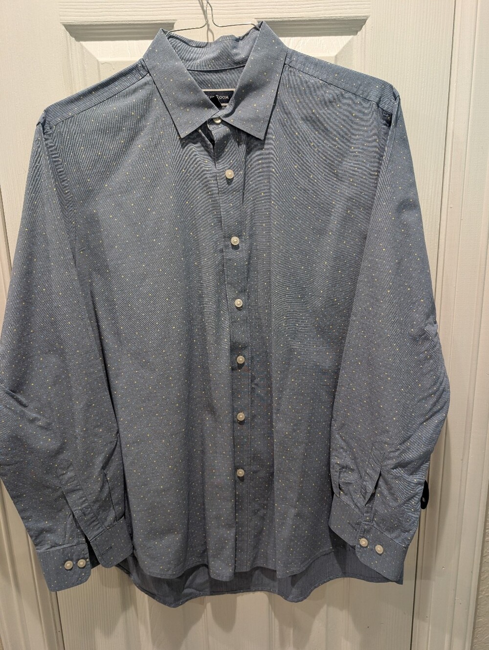 Club Room Men's Blue Dot-Print Button-Up Shirt